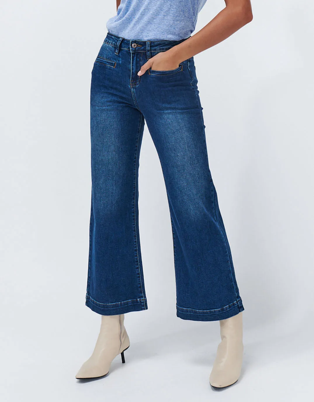 Freya Wide Leg Jeans - Fremont Wash