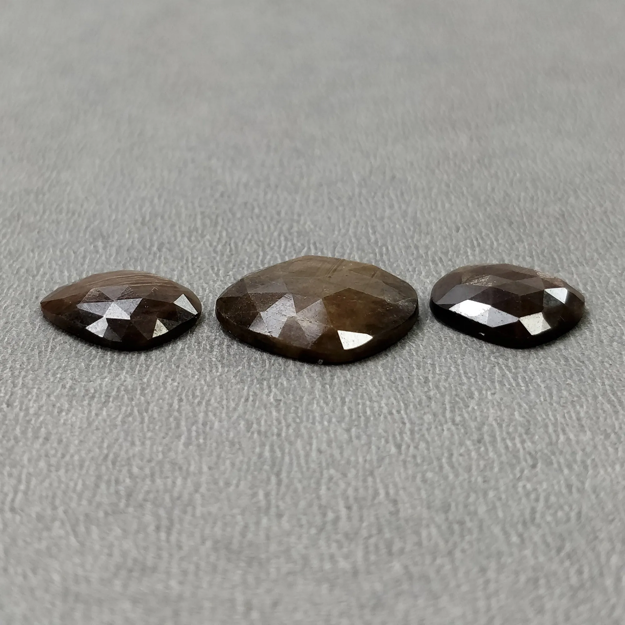 Golden Brown Chocolate Sheen SAPPHIRE Gemstone Rose Cut : 18.25cts Natural Untreated Uneven Shape 12*10.5mm - 17*15mm 3pcs (With Video)