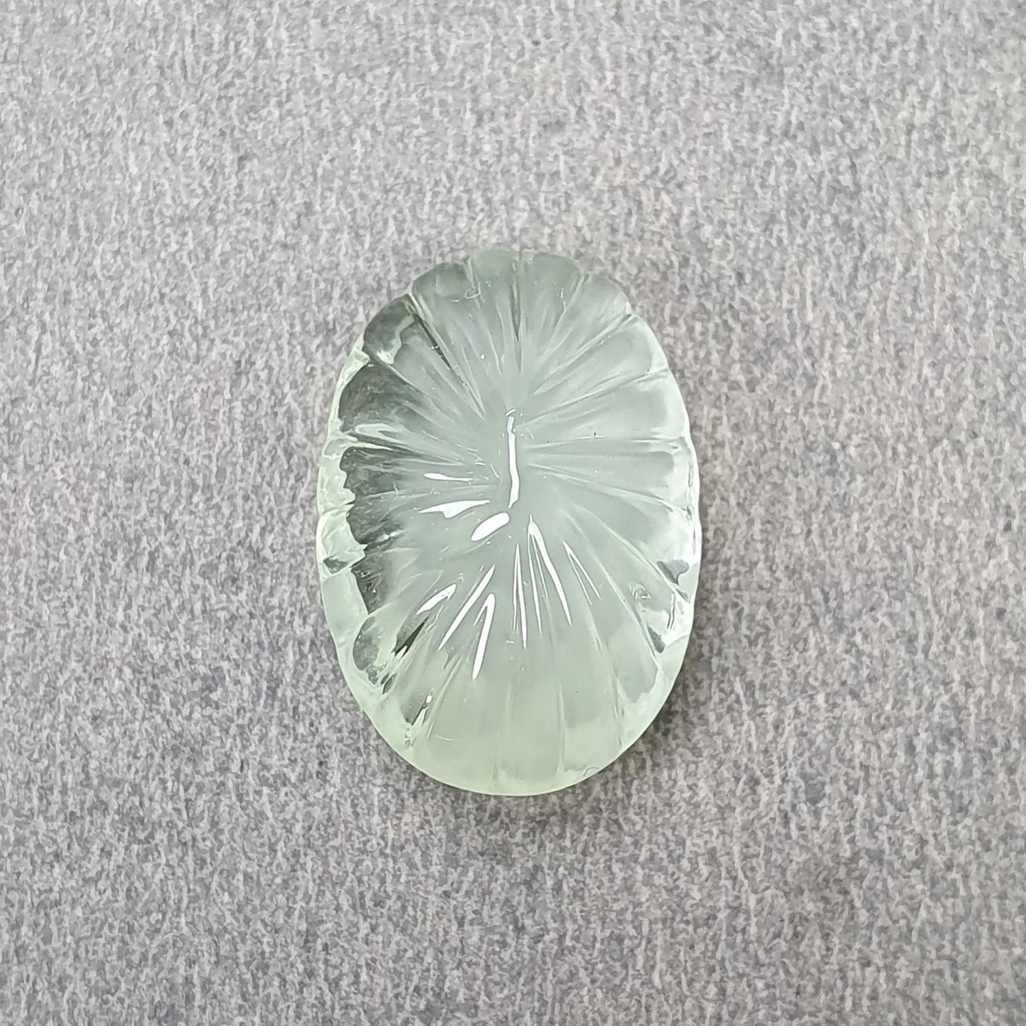 GREEN AQUAMARINE Gemstone Carving : 13.30cts Natural Untreated Aqua Hand Carved Oval Shape 19*13mm (With Video)